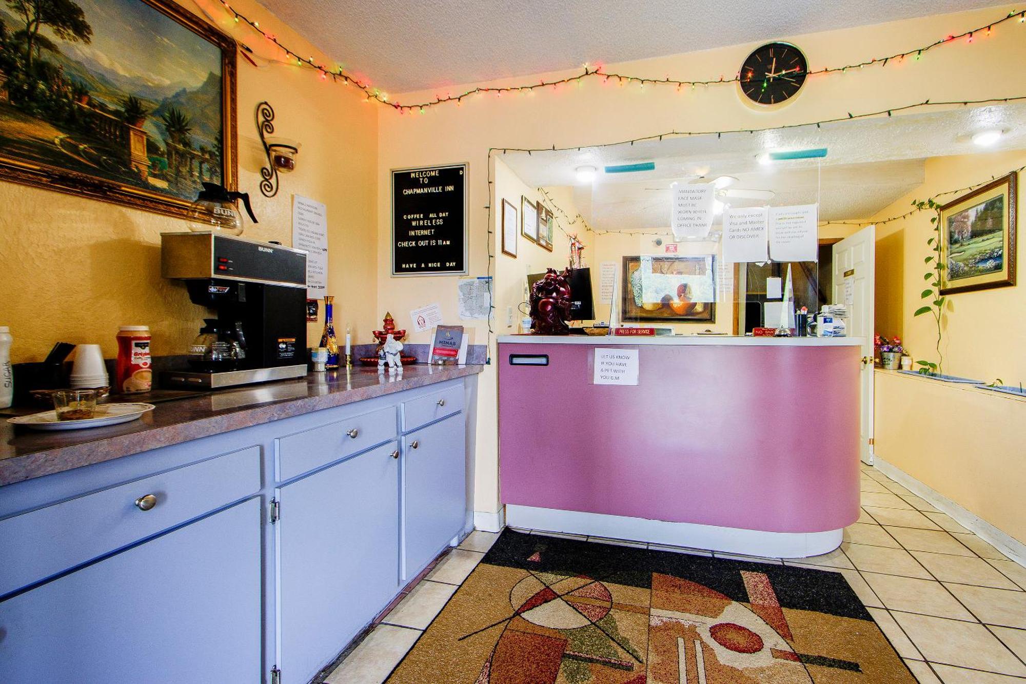 Oyo Hotel Chapmanville Inn, Wv - Hwy 119 エクステリア 写真