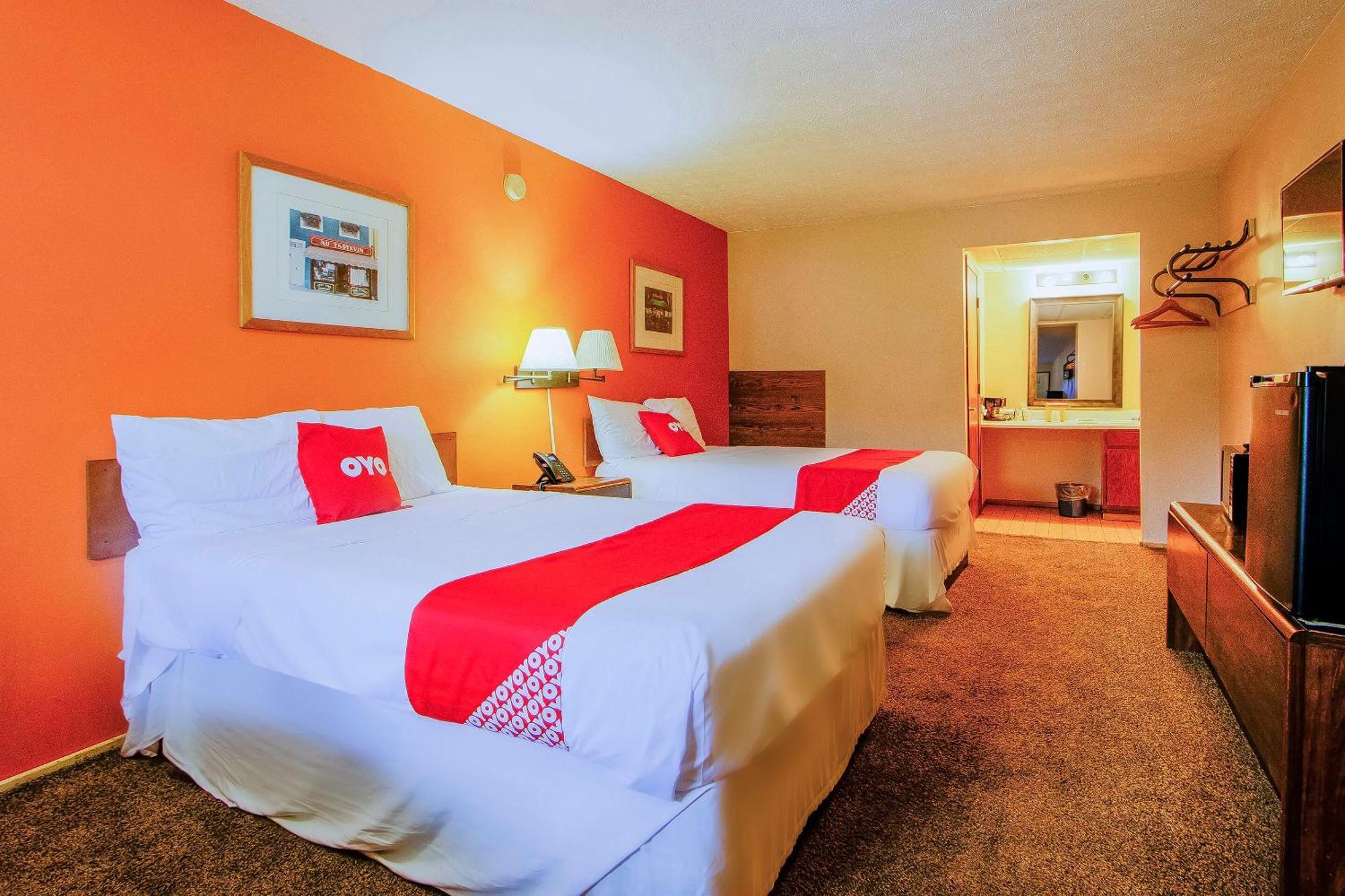 Oyo Hotel Chapmanville Inn, Wv - Hwy 119 エクステリア 写真